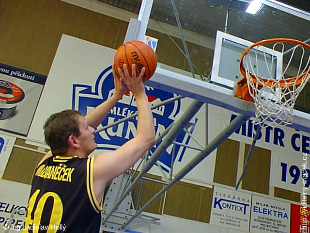 Nový Jičín, Basketbalová hala