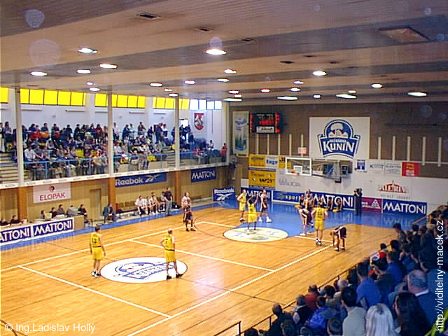 Nový Jičín, Basketbalová hala